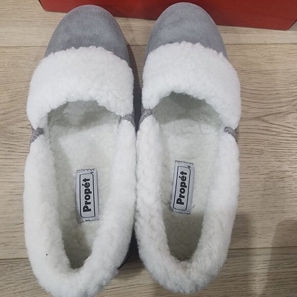 Womens Propet Colbie Grey Suede & Faux Fur Slippers Size 8.5W - Picture 4 of 6